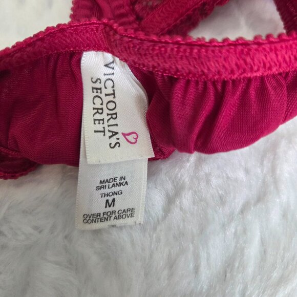 Victoria Secret Fuchsia Satin Lace Thong Women's Medium Vintage 1997 - Picture 4 of 5